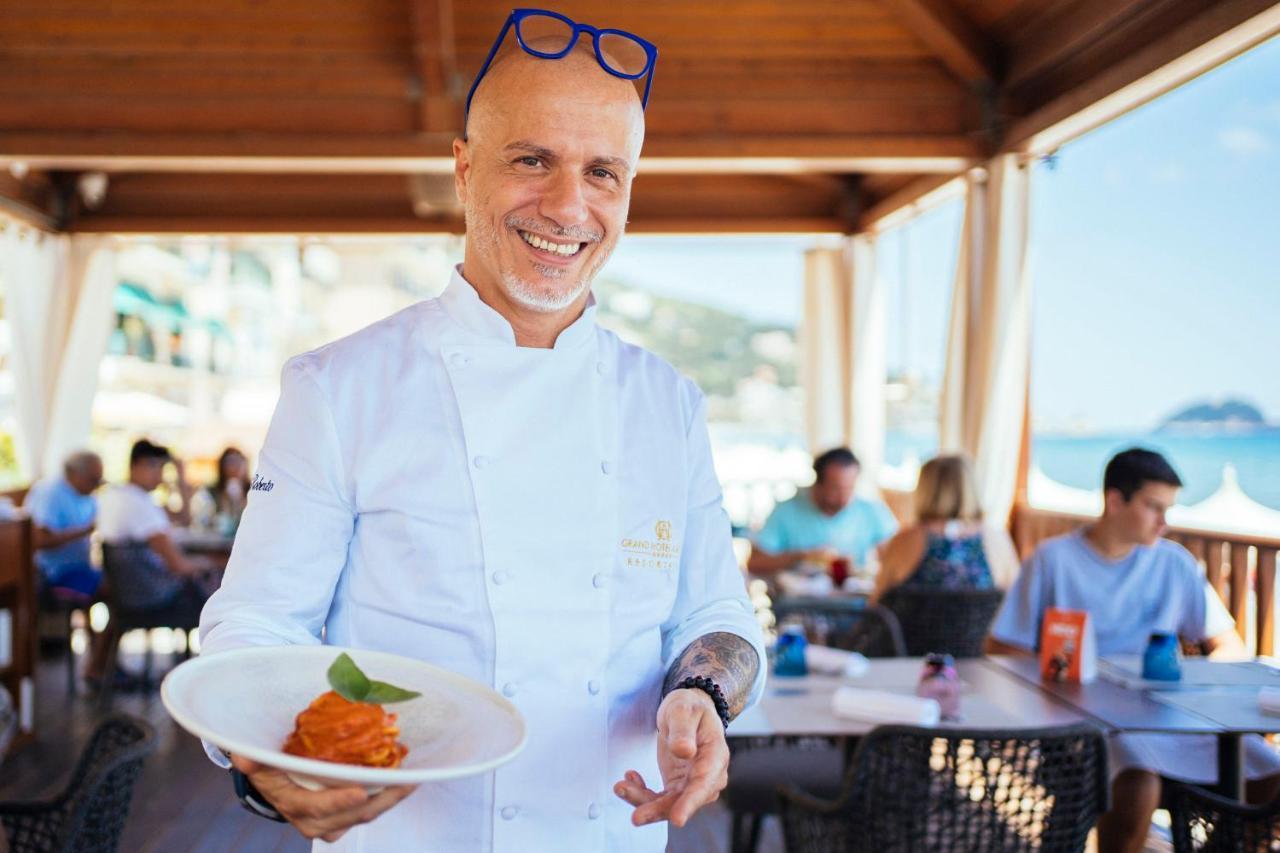Grand Hotel Alassio Beach & Spa Resort - The Leading Hotels Of The World Exterior photo