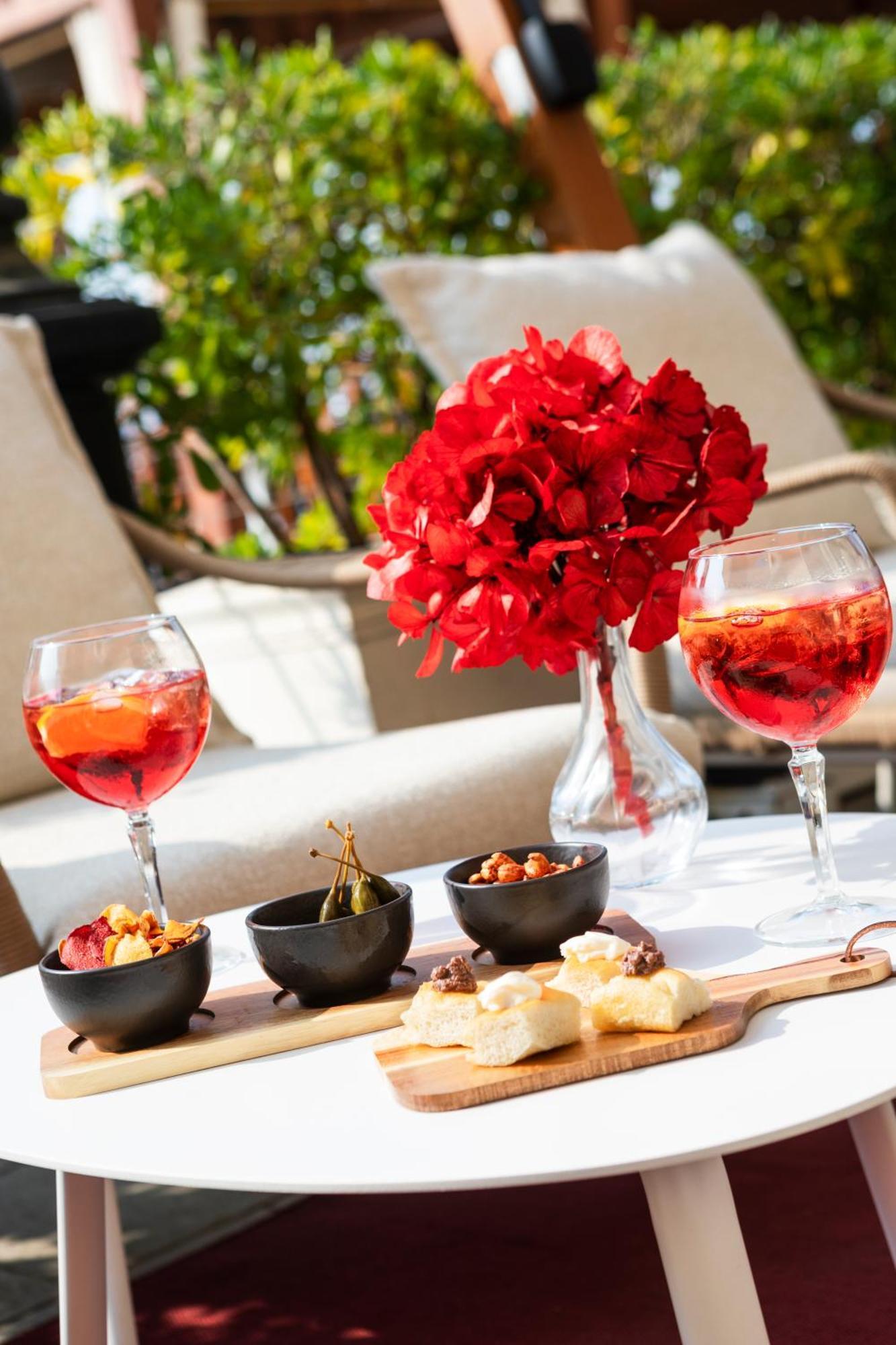 Grand Hotel Alassio Beach & Spa Resort - The Leading Hotels Of The World Exterior photo